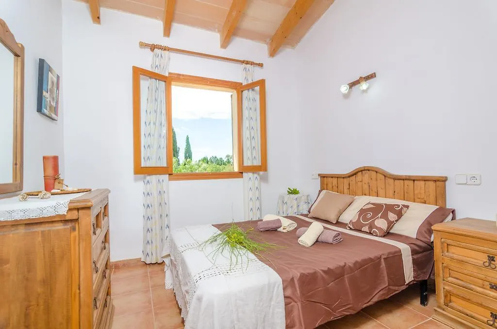 Es Cipresos Villa S'Illot