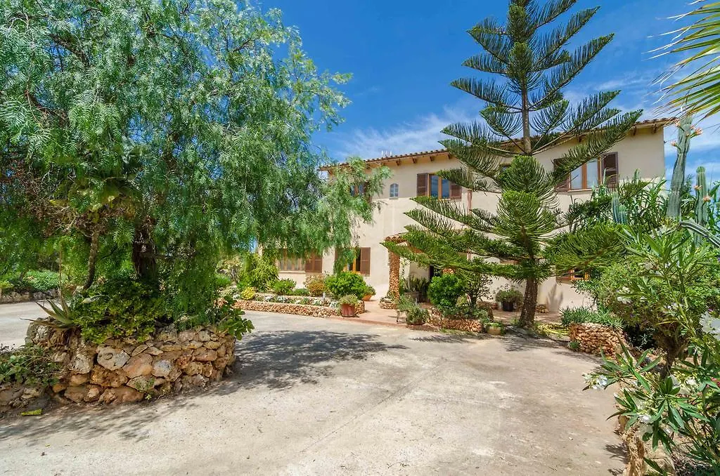 Es Cipresos Villa S'Illot  0*, S'Illot (Mallorca)